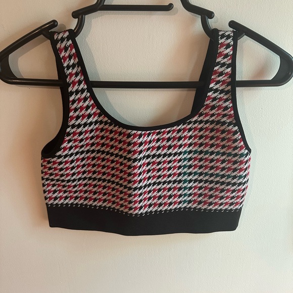 Bundle - Fabletics sports bra (M) and Joylab ribbed leggings (S) - Picture 9 of 10